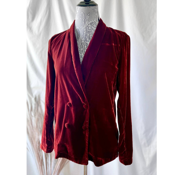 Re:Named Red Velvet Double Breasted Blazer - Picture 5 of 11
